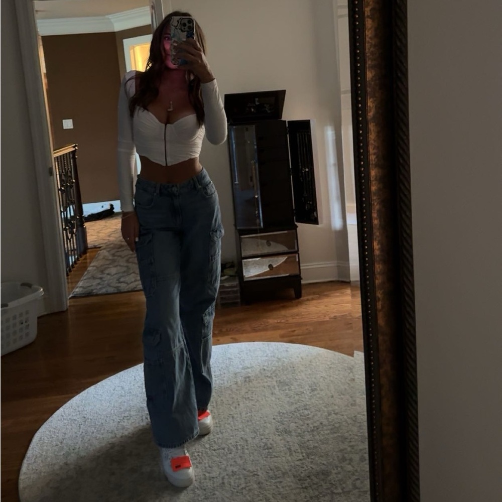 Meet your Posher, Alexa